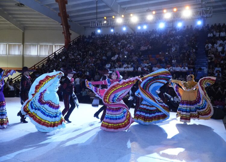 Presenta la UAT con éxito el ‘Festival de Folklor Universitario 2025’