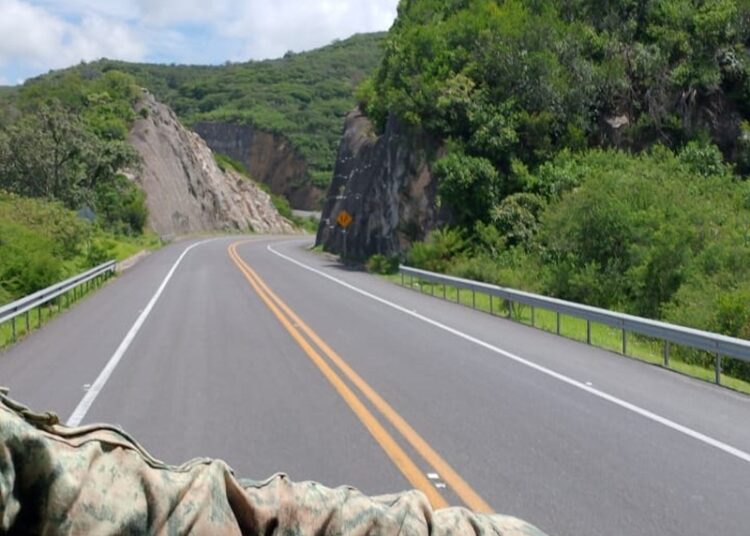 SEDENA despliega 300 elementos en Sinaloa