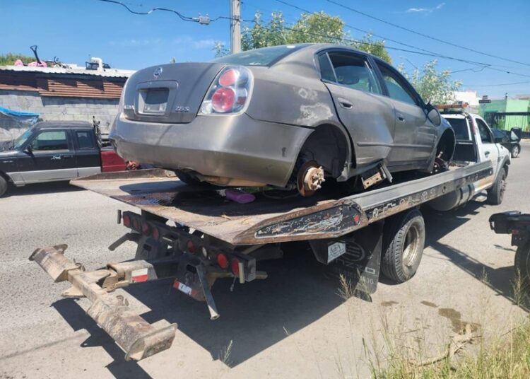 Tránsito y Vialidad de NLD intensifica acciones de retiro de vehículos abandonados