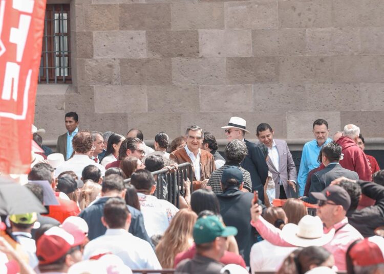 «Vamos bien y nos va a ir mejor con Claudia»: Américo