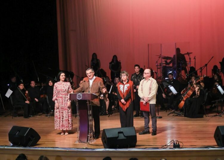 ¡Inaugura Américo el FICSM 2025!