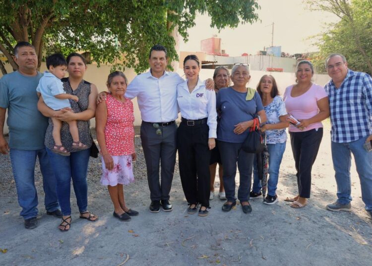 Entrega Victoria aula a la primaria Francisco Márquez