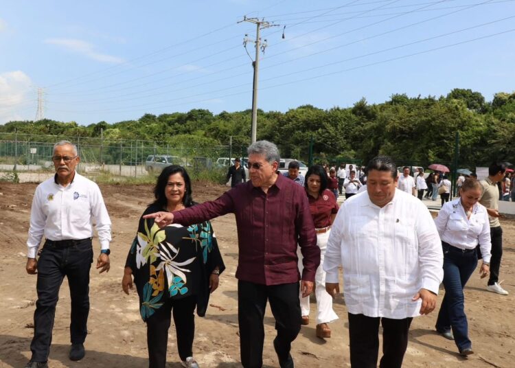 Armando Martínez, por el fortalecimiento de la educación superior