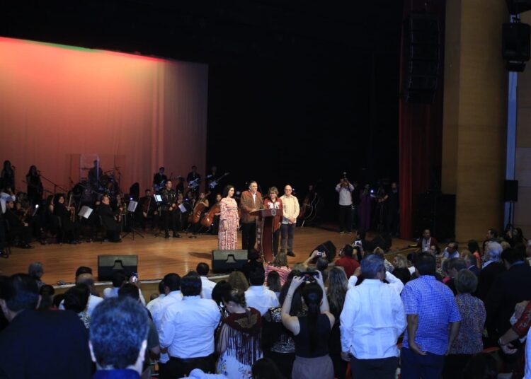 ¡Inaugura Américo el FICSM 2025!