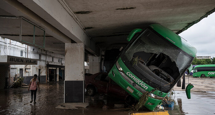 Aumentan a 41 las muertes por lluvias e inundaciones en Veracruz, Puebla e Hidalgo