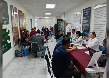 Acercan servicios gubernamentales a trabajadores de GST Pangea con “Brigadas en tu Empresa”