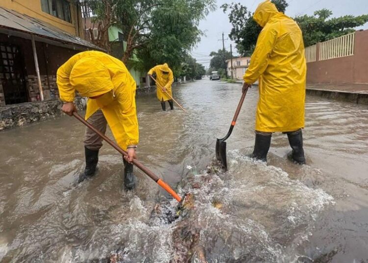 Activa y mantiene Gobierno de Victoria acciones de auxilio a la población por intensa lluvia