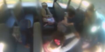 Acusan a padre por decir a su hija que golpeara a otra niña en Missouri