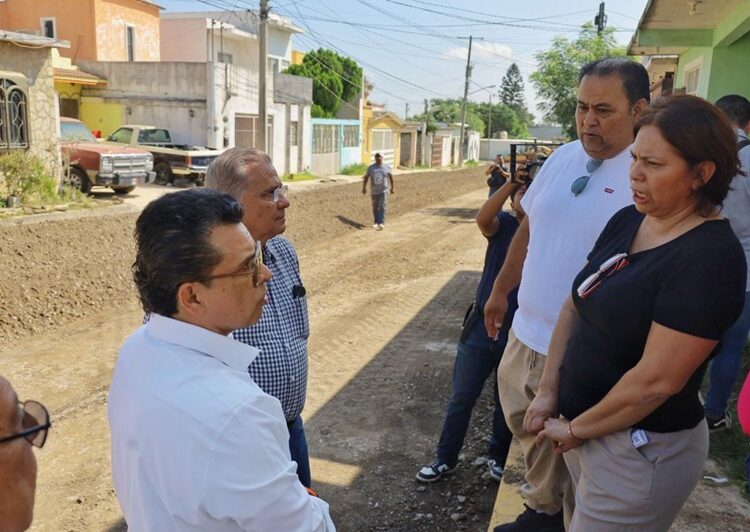 Agradecen vecinos pavimentación en la Cuauhtémoc