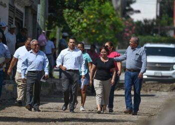 Agradecen vecinos pavimentación en la Cuauhtémoc