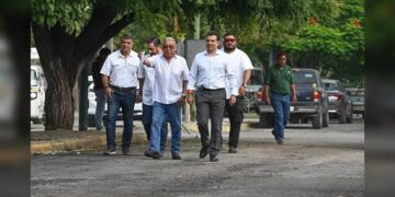 Atiende plan emergente de bacheo calles del centro de Victoria