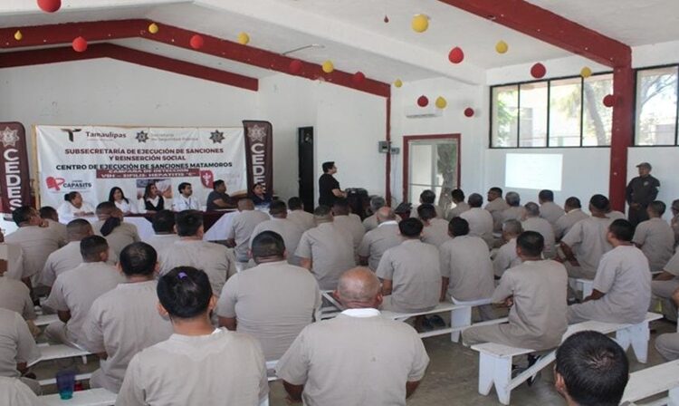 CEDES Matamoros se pinta de rosa contra el ‘cáncer de mama’