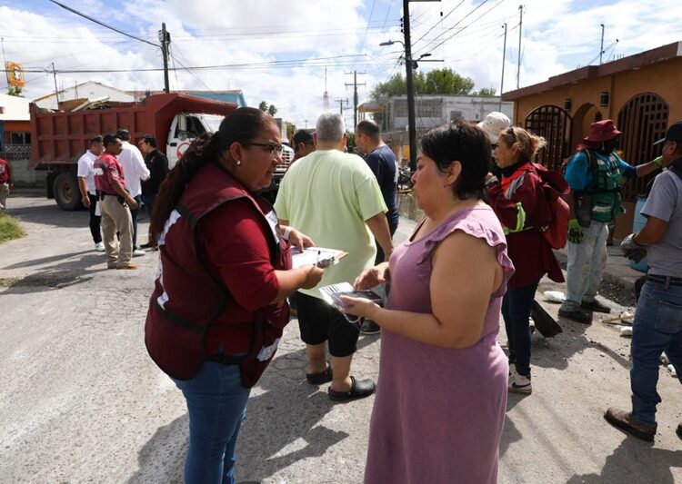 Carmen Lilia brinda apoyo inmediato a familias afectadas por explosión en colonia Infonavit