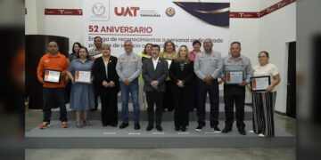 Celebra SUTUAT el 52 aniversario de su fundación