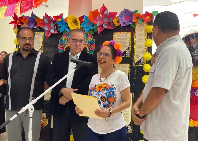 Celebran tradiciones del ‘Día de Muertos’ en la Torre Gubernamental