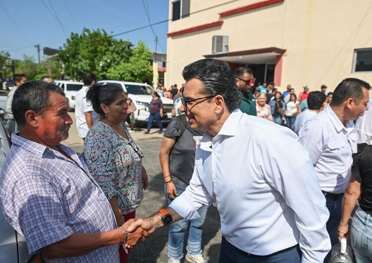 Cumple alcalde compromiso con vecinos de la Col. Tamaulipas