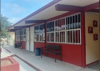 En Mier, rehabilita ITIFE aulas y sanitarios de la escuela México 70