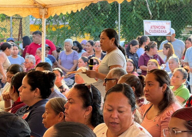 Encabeza Armando Martínez audiencia pública “Un Día con el Pueblo”