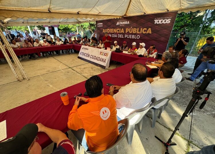Encabeza Armando Martínez audiencia pública “Un Día con el Pueblo”