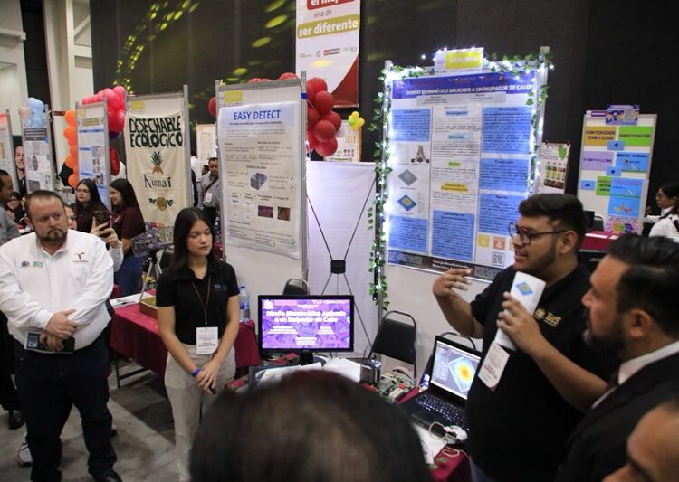 Entrega AVA Premio Estatal de Ciencias, Creatividad e Innovación Tecnológica