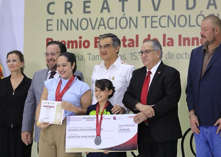 Entrega AVA Premio Estatal de Ciencias, Creatividad e Innovación Tecnológica