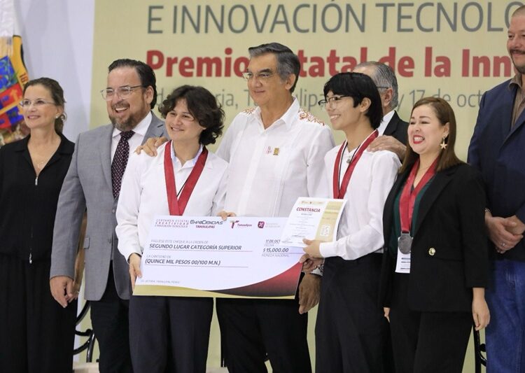Entrega AVA Premio Estatal de Ciencias, Creatividad e Innovación Tecnológica