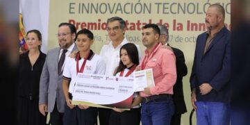 Entrega AVA Premio Estatal de Ciencias, Creatividad e Innovación Tecnológica