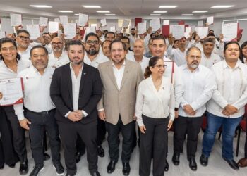 Entrega SET bases laborales a personal del CETE