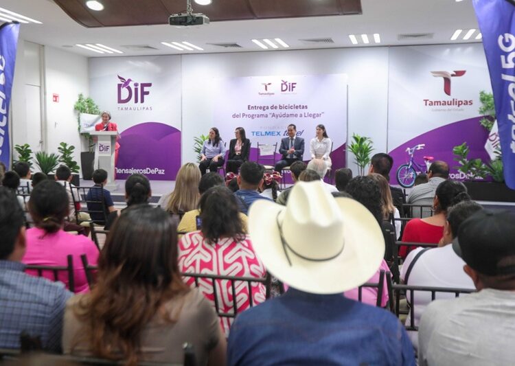 Entregan Gobierno, DIF y Fundación Telmex Telcel bicicletas del programa “Ayúdame a llegar”