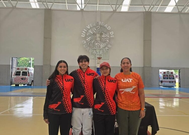 Estudiantes de la UAT conquistan el medallero en el nacional de Esgrima