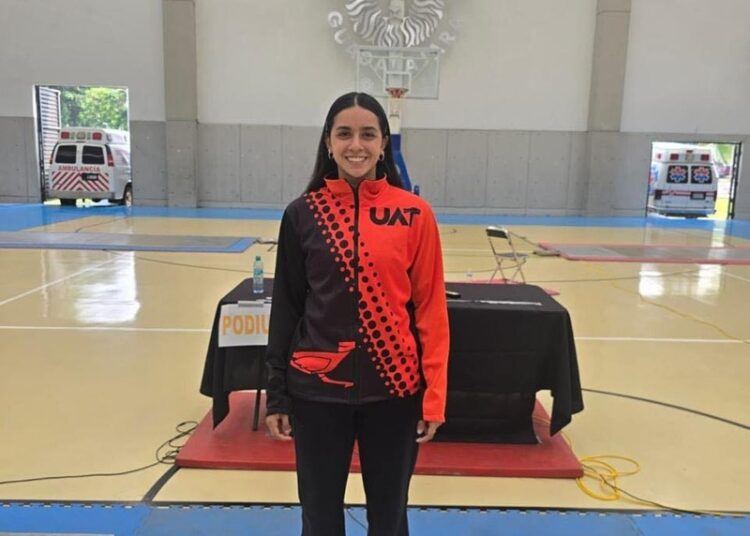 Estudiantes de la UAT conquistan el medallero en el nacional de Esgrima