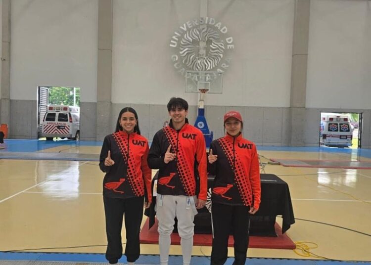 Estudiantes de la UAT conquistan el medallero en el nacional de Esgrima