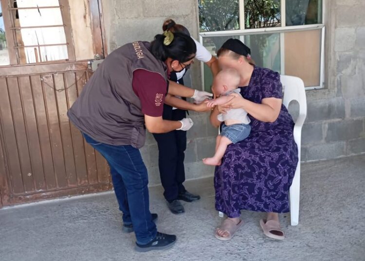 Exhorta SST a la población a vacunarse contra el sarampión