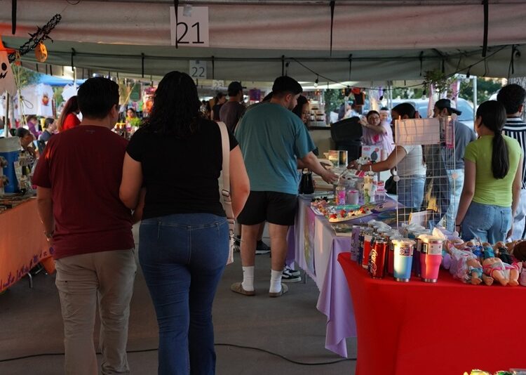 Éxito en el ‘Bazar de Halloween’ organizado por Bienestar Social