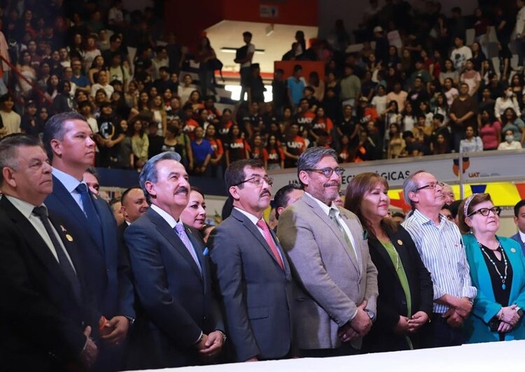 ‘Feria del Libro UAT’ fomenta la lectura, el conocimiento y el talento universitario