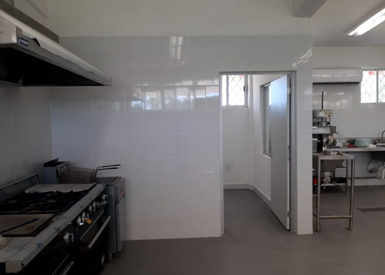 Fortalece Gobierno del Estado infraestructura educativa en la UTMarT