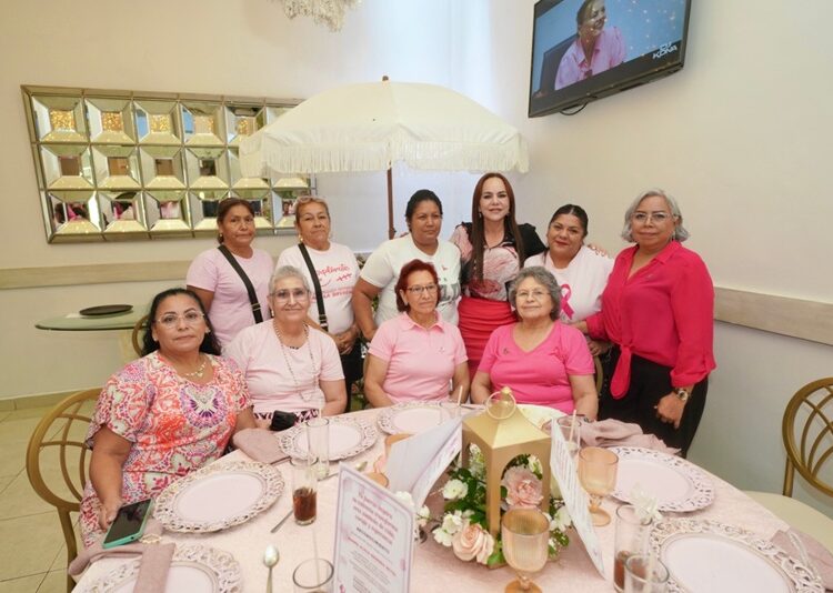 Gobierno y DIF NLD reconocen a 100 mujeres sobrevivientes de ‘Cáncer de Mama’
