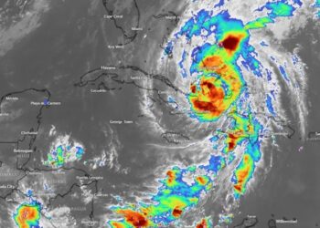 ¡Melissa llegó a Cuba como huracán de categoría 3!