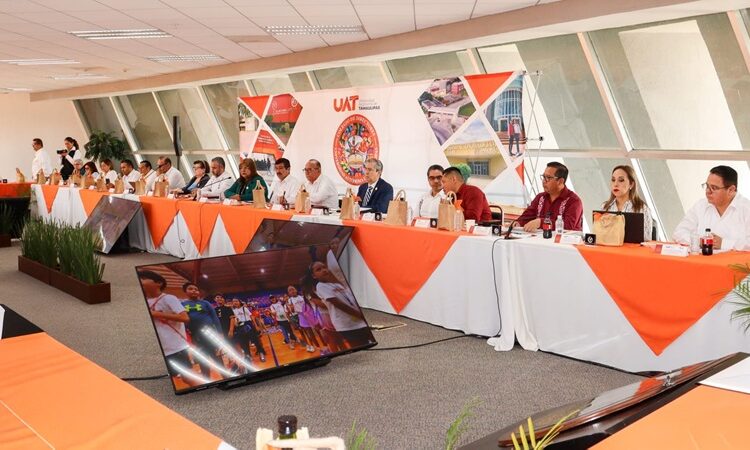 Impulsa la UAT estrategias para la eficiencia y el crecimiento institucional