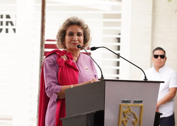 Inaugura Carmen Lilia 13.ª Clínica Municipal “Dra. Bertha Estela Pérez Romero”