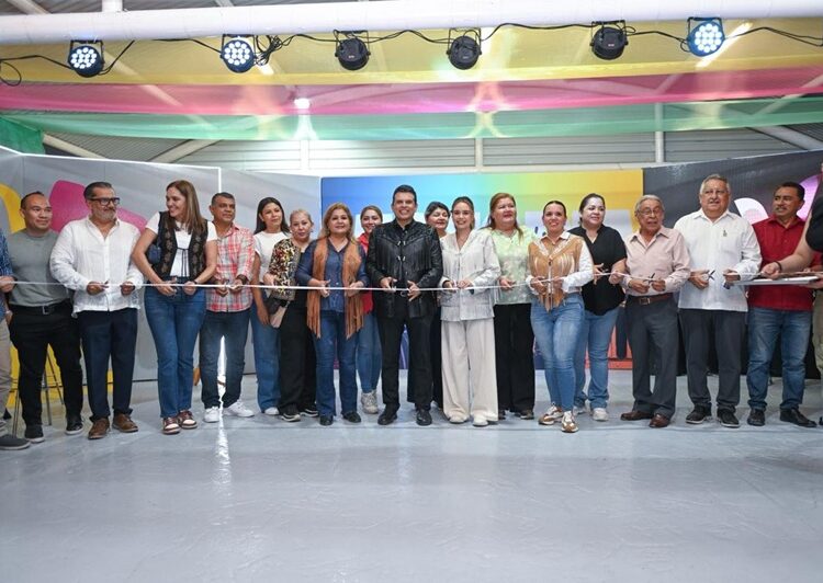 Inauguran Lalo y Lucy stand de Victoria en la ‘Feria Tamaulipas 2025’