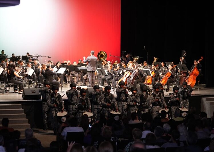 Orquestas de la UAT y Guardia Nacional celebran el folclor mexicano