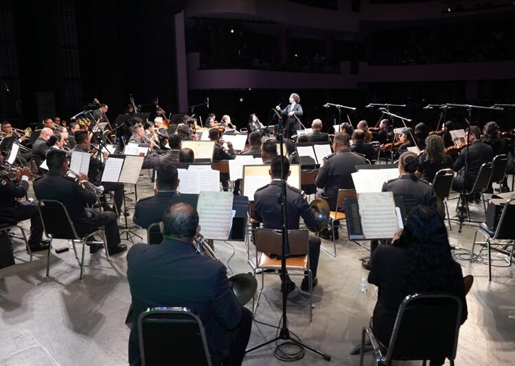 Orquestas de la UAT y Guardia Nacional celebran el folclor mexicano
