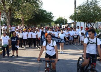 Participan docentes y estudiantes en “Rodada y Carrera por la Paz y contra las Adicciones”