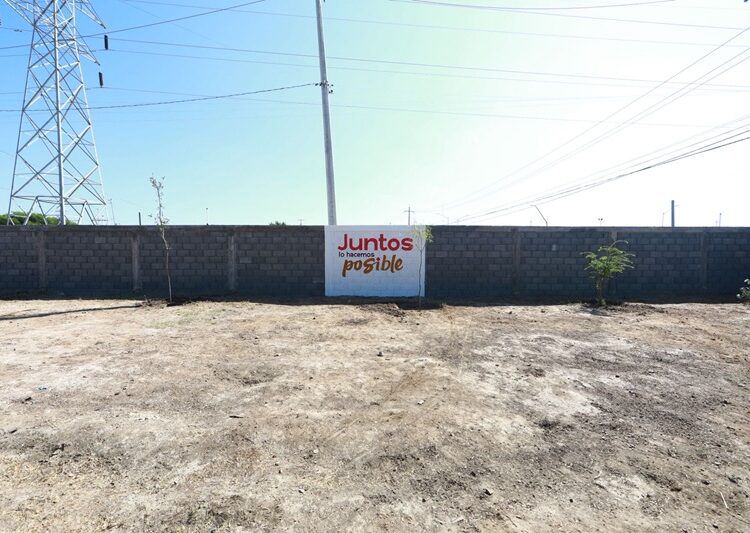 Refrenda Carmen Lilia compromiso con la educación