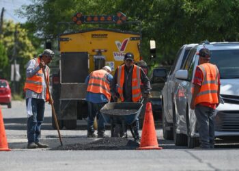 Restaura Municipio 16,522 m2 de asfalto dañado con ‘Plan Emergente de Bacheo’