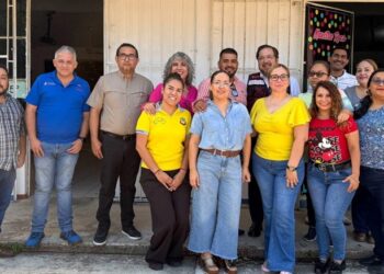 Visita secretario de Educación de Tamaulipas escuelas dañadas por lluvias en la zona sur