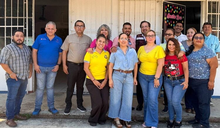 Visita secretario de Educación de Tamaulipas escuelas dañadas por lluvias en la zona sur