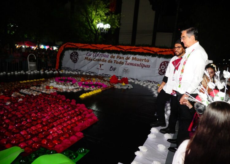 Premian Américo y María concurso estatal de catrinas y catrines