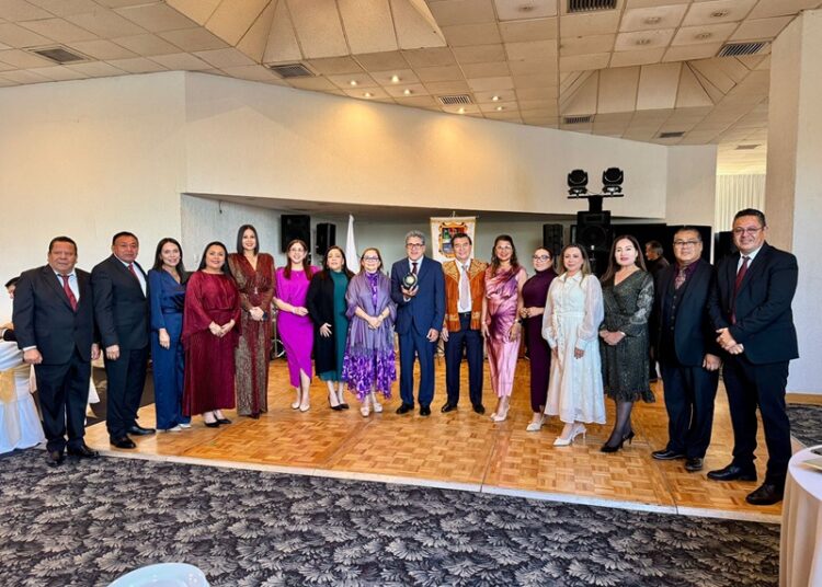 Alcalde Armando Martínez es nombrado “Tamaulipeco Distinguido del Año”